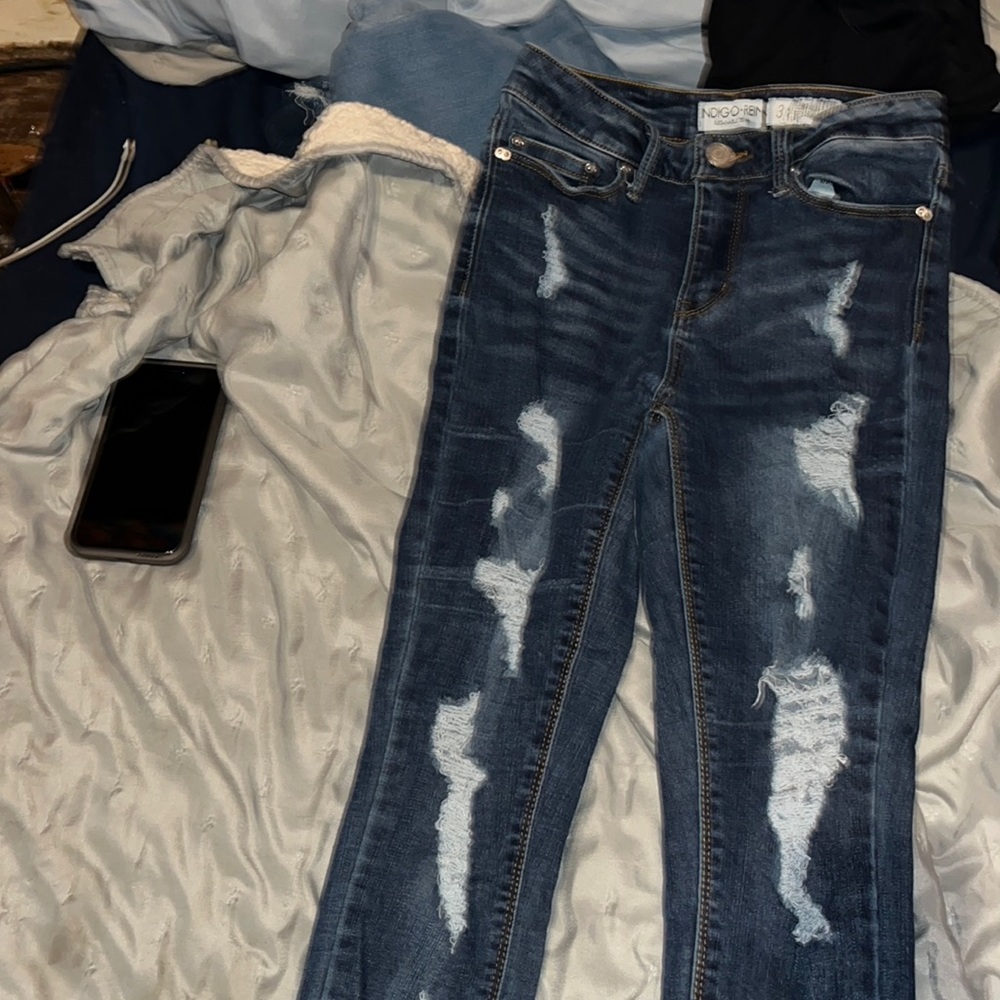 Ripped jeans